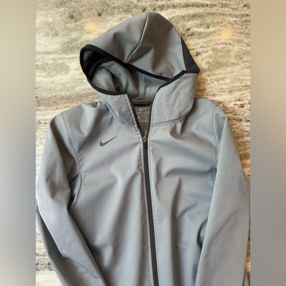 Grey Nike Performance Shell Jacket - image 5